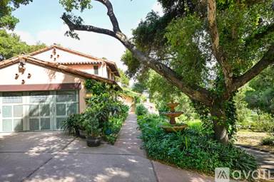 Main picture of 4449 Vieja Dr