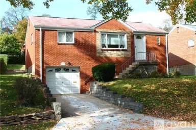 Main picture of 1330 Kinmount St
