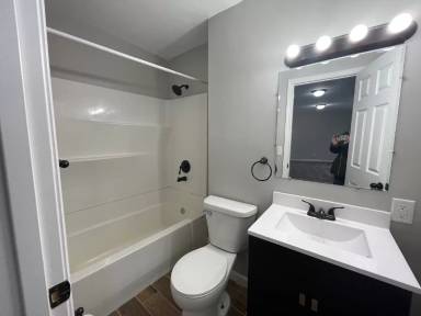 Main picture of 12910 Cline Ave