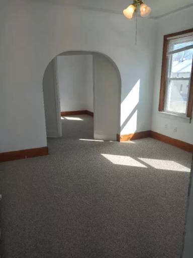 Main picture of 1210 Erie St