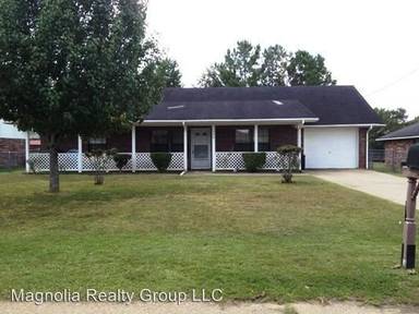 Main picture of 798 Holly St