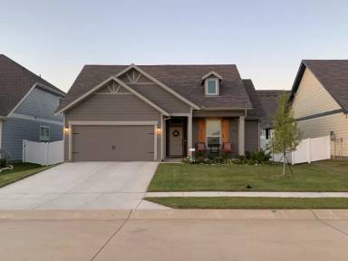 Main picture of 9013 Gano Dr
