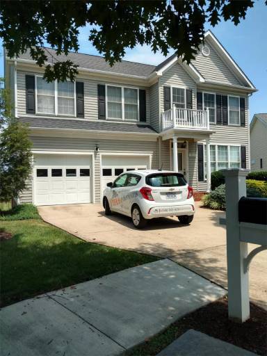 Main picture of 1917 Sully Ct