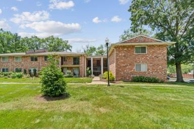 Main picture of 207 Victor Pkwy