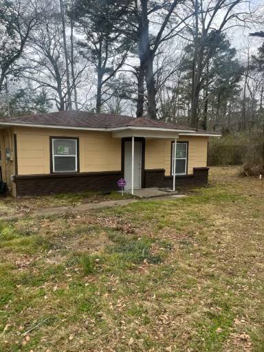 Main picture of 3319 Beatrice Dr