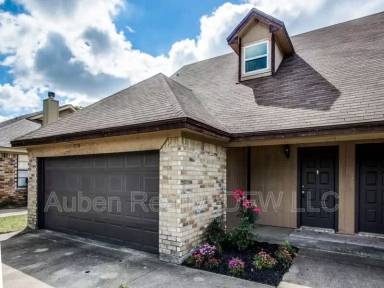 Main picture of 7716 Sable Ln