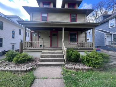 Main picture of 1030 Chester St SE