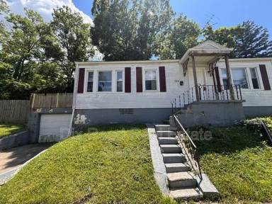 Main picture of 344 W Parkwood Dr