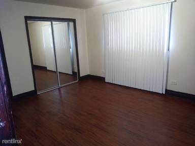Main picture of 3400 W 55th St