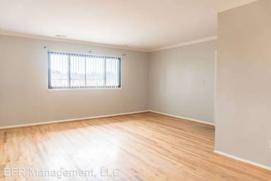 Main picture of 1401 Weldon Pl S