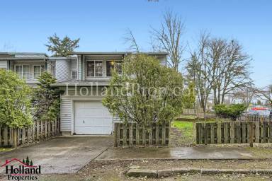 Main picture of 2621 SE 174th Ave