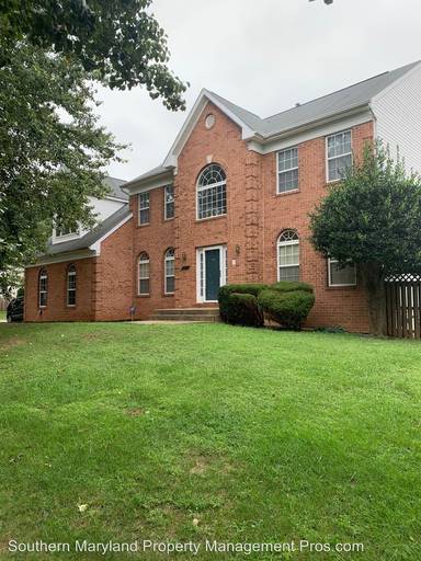 Main picture of 612 Mace Dr