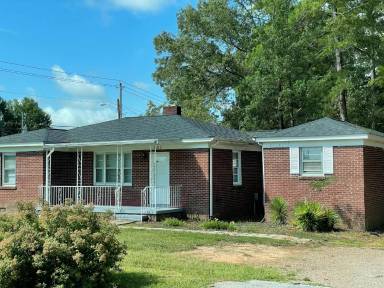 Main picture of 103 Lanham St