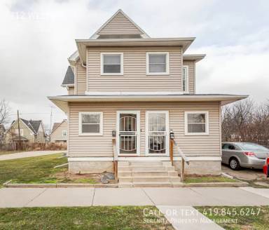 Main picture of 312 Western Ave