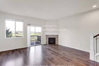 Main picture of 13024 SE 156th Ave