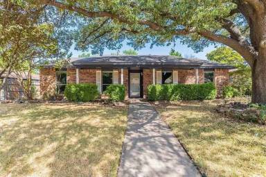 Main picture of 8523 Van Pelt Dr
