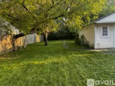 Main picture of 16264 E State Fair St