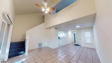 Main picture of 1250 Bayshore Dr N