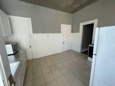 Main picture of 510 Lexington Ave