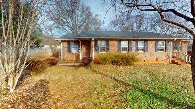 Main picture of 106 Diehl Ct