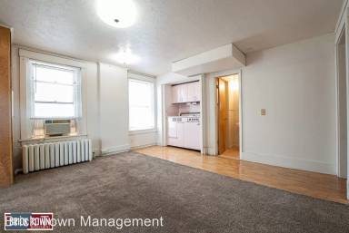 Main picture of 117 S 38th Ave