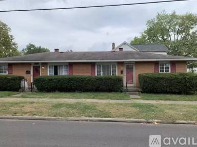 Main picture of 2400 Manchester Ave