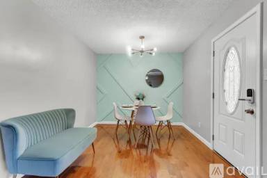 Main picture of 2602 Lake Harbin Rd
