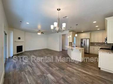 Main picture of 350 E Vermillion Ave