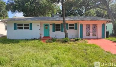 Main picture of 5324 Luna Vista Dr
