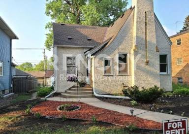 Main picture of 2036 Iglehart Ave