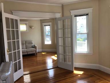 Main picture of 147 Langdon Ave