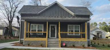 Main picture of 5815 Talladega Dr
