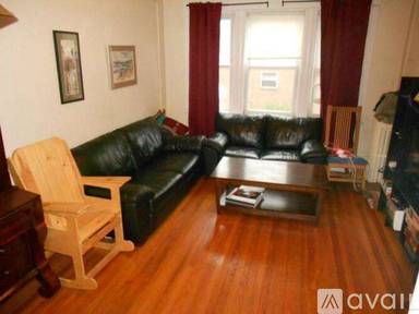 Main picture of 55 Linden St