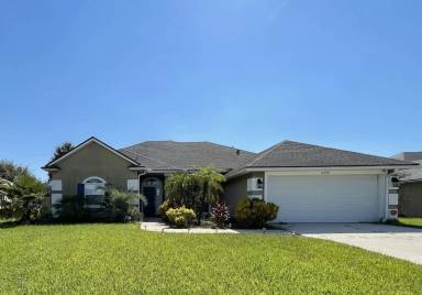 Main picture of 2493 Brook Park Way