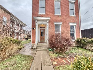 Main picture of 1027 Franklin St