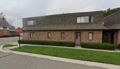 Main picture of 803 Superior St