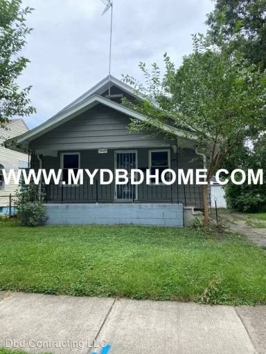 Main picture of 3415 Holton Ave