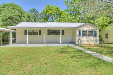 Main picture of 649 Arizona Ave