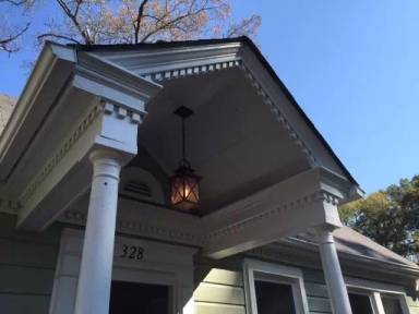 Main picture of 320 Oak Dr