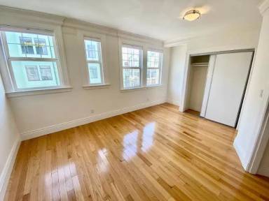 Main picture of 1492 Pacific Ave