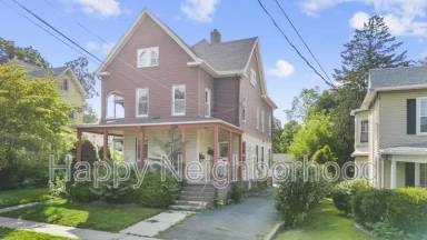 Main picture of 181 Elm St