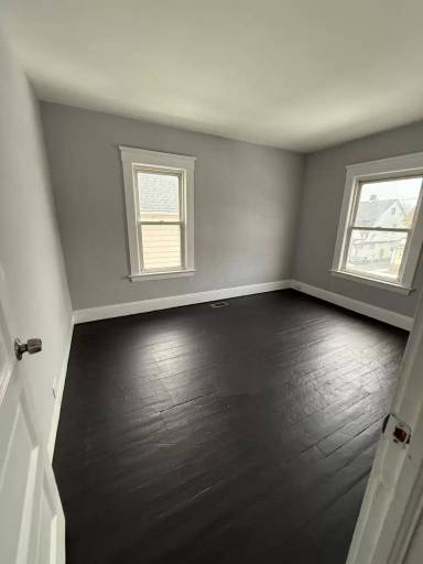 Main picture of 8106 Laumer Ave