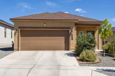 Main picture of 10717 Aspiration Ln SW