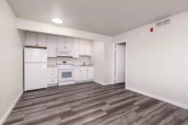 Main picture of 580 Mesa Blvd