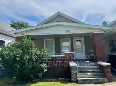Main picture of 1415 E Indiana St