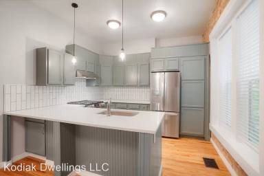 Main picture of 3244 Arapahoe St