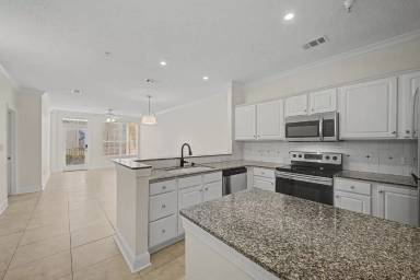 Main picture of 159 Brooks St SE
