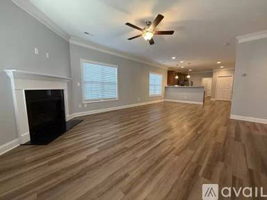 Main picture of 145 Hardinberry St