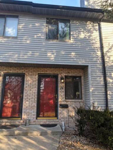 Main picture of 1108 E Jefferson St