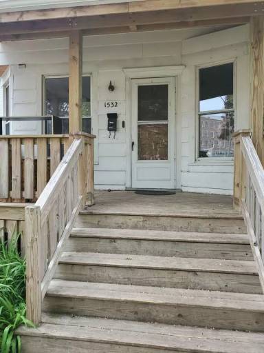 Main picture of 1532 Owen Ave